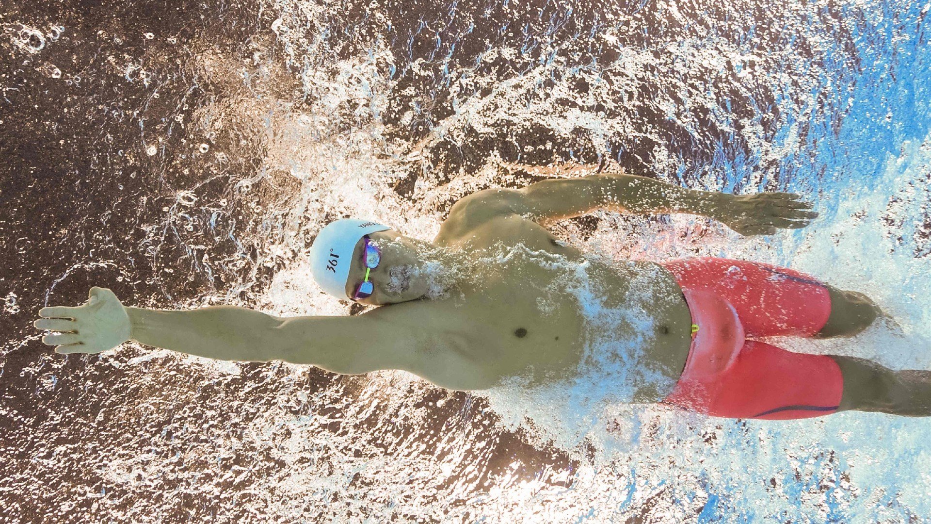 米兰体育milan-赛道密码：科技革新如何影响比赛结果，科技创新赛马制度